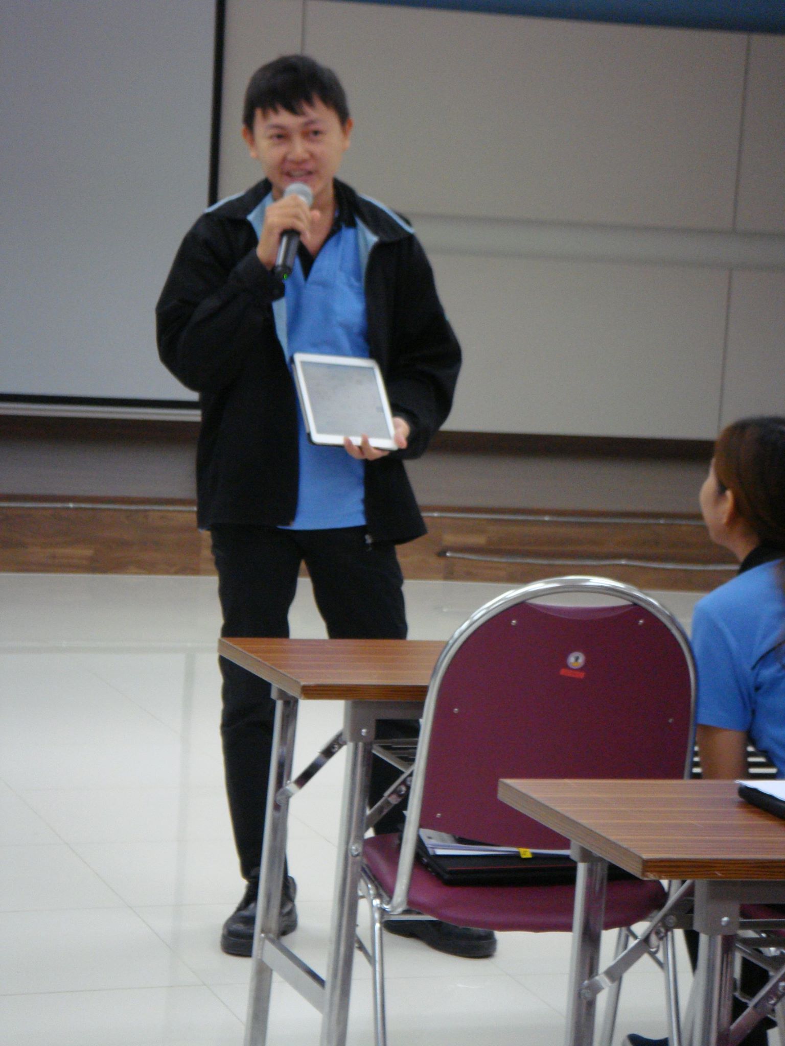 Tsubakimoto Automotive (Thailand) : Public Speaking