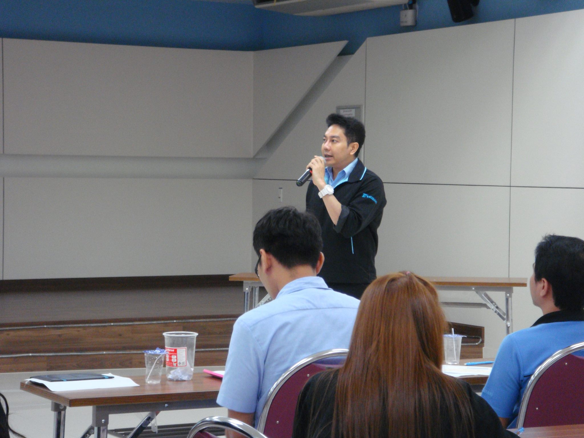 Tsubakimoto Automotive (Thailand) : Public Speaking