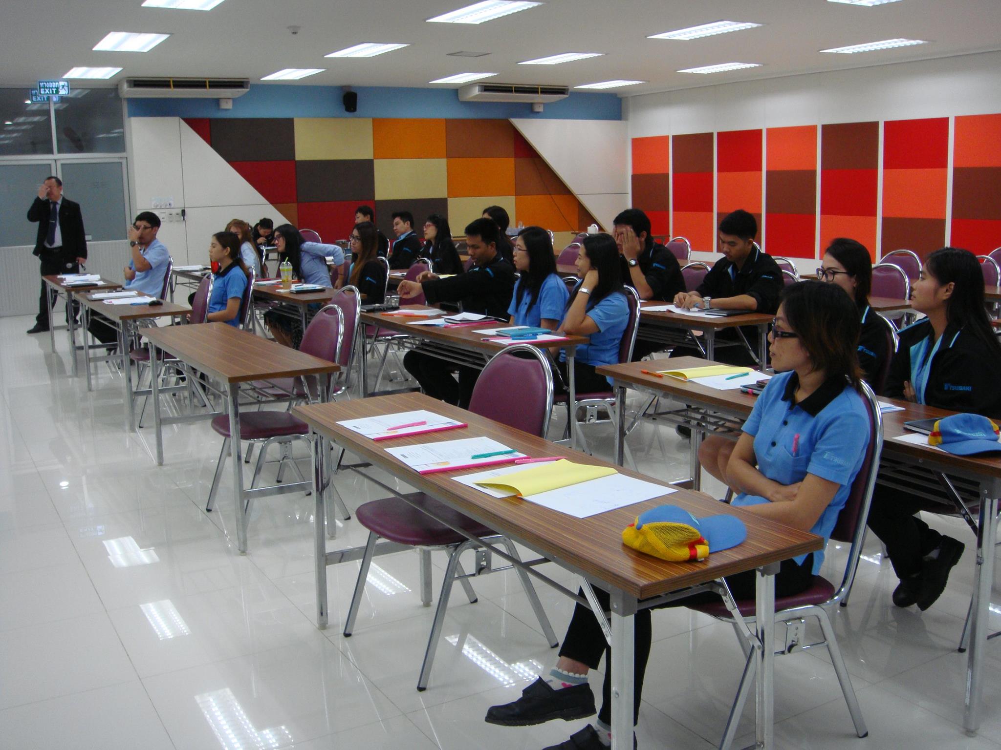 Tsubakimoto Automotive (Thailand) : Public Speaking